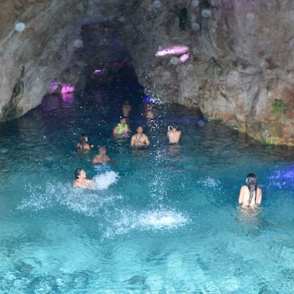 Macao Cave in Miches